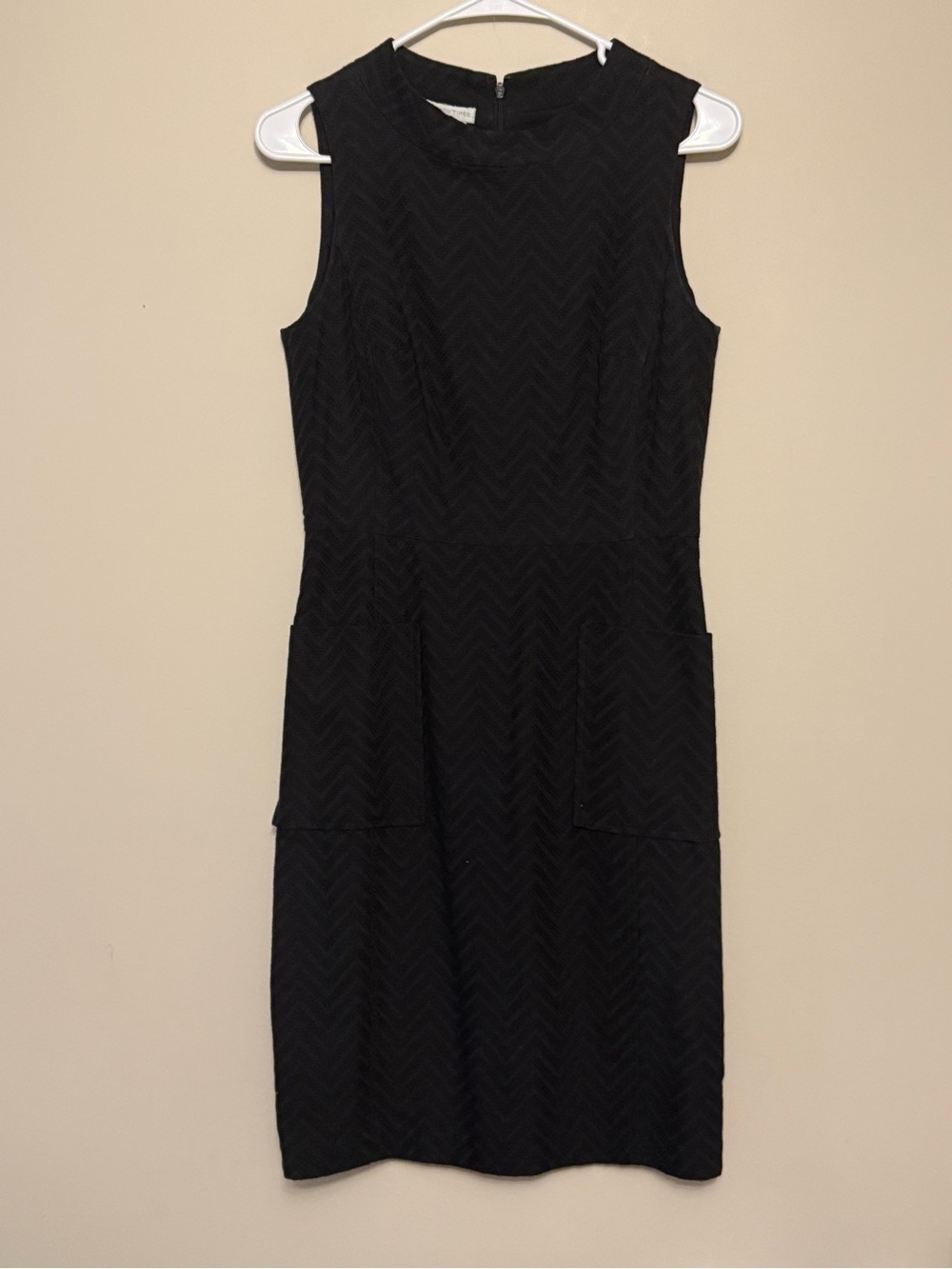 London Times Black Sleeveless Sheath Dress with Patch Pockets